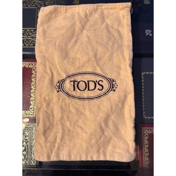TOD'S 12”x 7.5" Tan Drawstring Storage Dust Bag - Picture 1 of 4